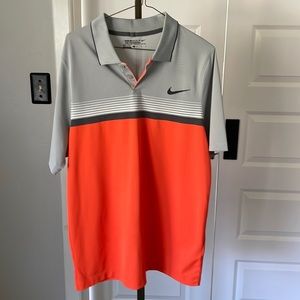 Nike golf polo shirt size medium